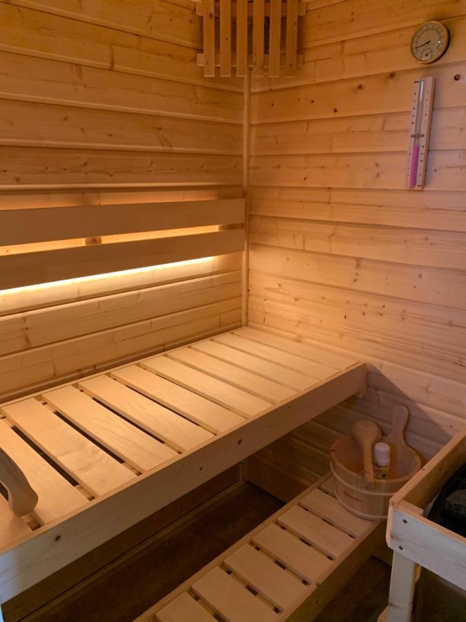 Idyllische Fewo Belling Spa - Eigene Sauna Und E-Ladesaeule Дрезден Екстериор снимка